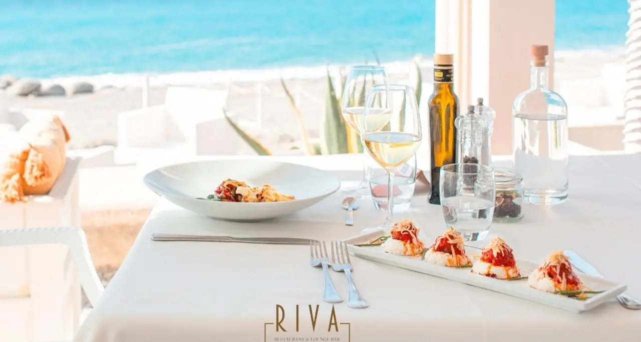 Il Riva Restaurant porta l’idea del business lunch gourmet a Falerna Marina