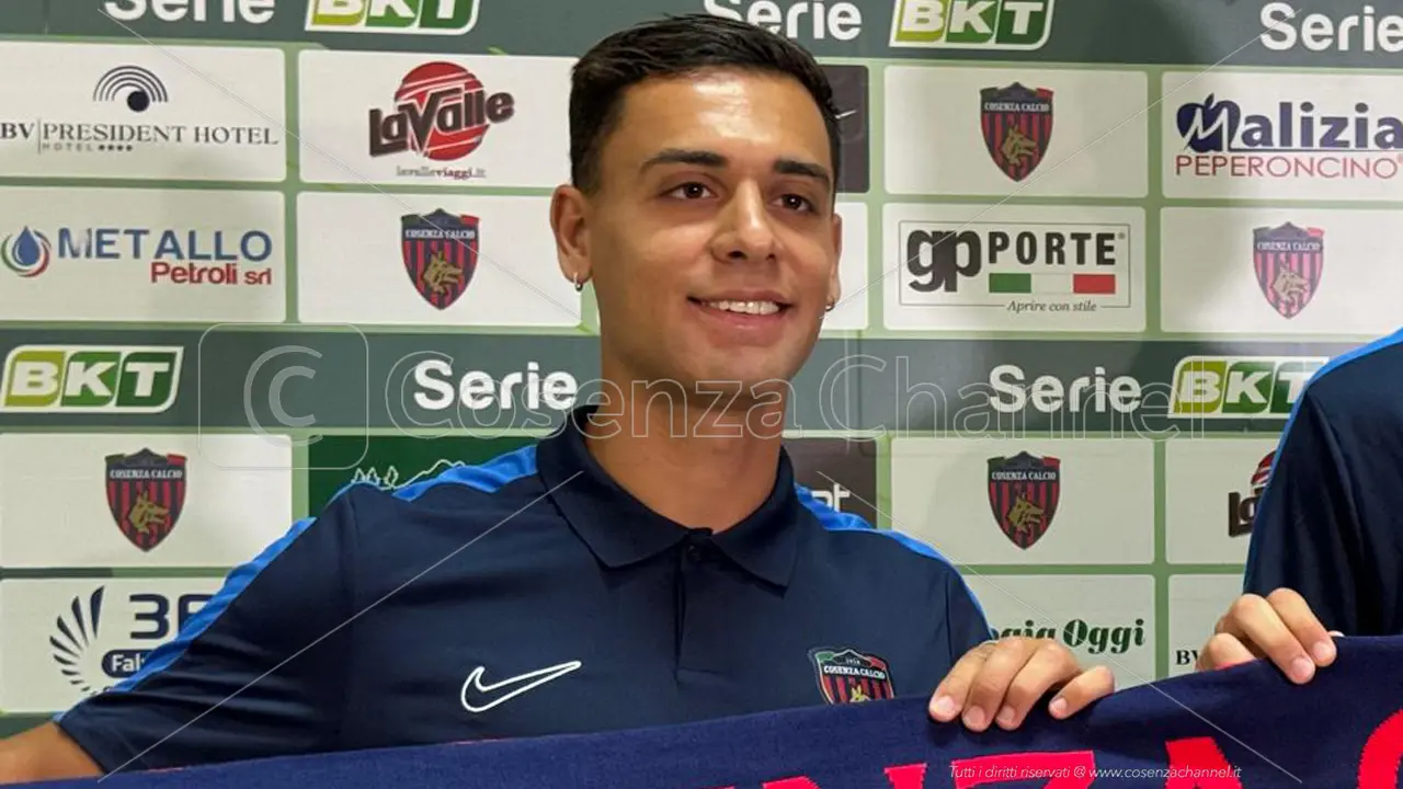 Rizzo Pinna: «Non vedo l'ora di confrontarmi con la Serie B. Vi spiego il mio ruolo»