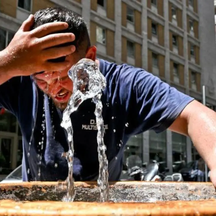 Meteo Cosenza, notti insonni dal caldo torrido. Termometro fino a 40°