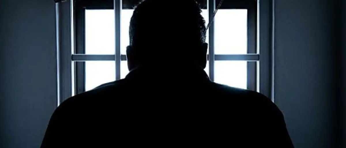 Pentiti che si incontrano nella stessa località protetta, scoppia il caso a Reset