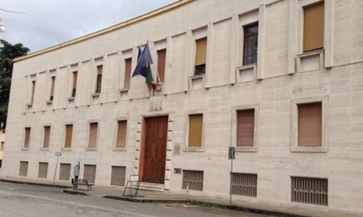 Assenteismo all'Asp di Cosenza, assoluzioni e prescrizioni per dipendenti e funzionari di Rogliano