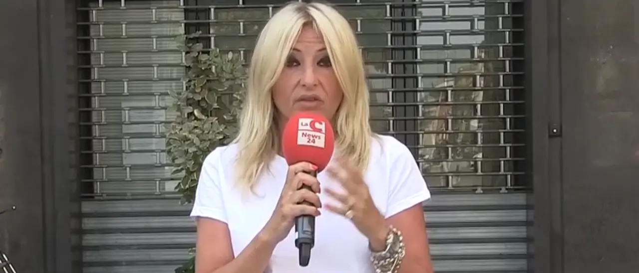 VOX POPULI | Cosenza, saldi in agrodolce. I titolari dei negozi si lamentano, i clienti anche - VIDEO