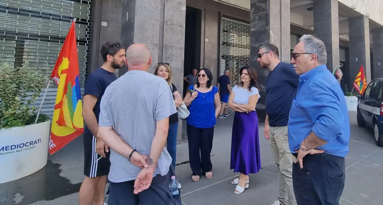 Usb Cosenza: «Lavoratori Adiss senza stipendio da mesi e privi di futuro»