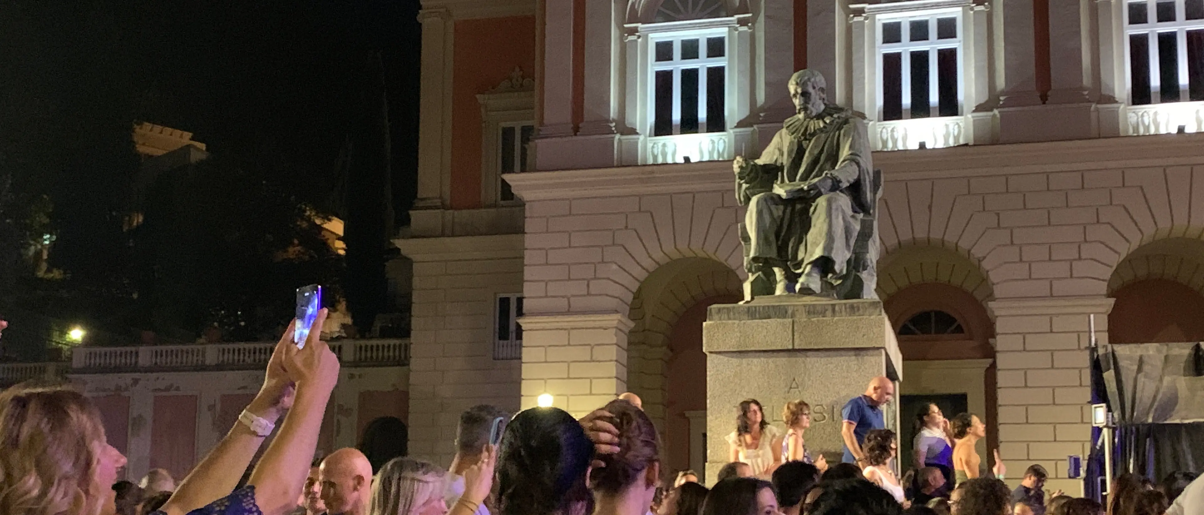 Festa anni '90, la città vecchia di Cosenza tra festa e rimpianto