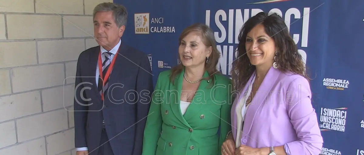 Parte da Lorica la battaglia dei sindaci calabresi contro l'Autonomia differenziata | VIDEO