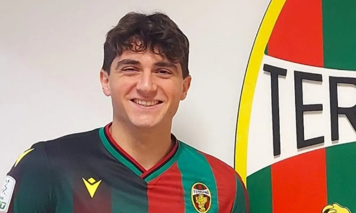Cosenza, c'è anche Dalle Mura: accordo per il difensore della Fiorentina