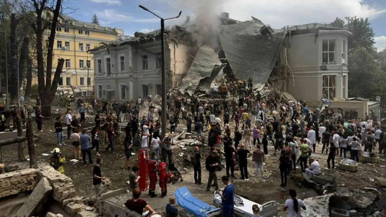 Ucraina, attacco russo su Kiev e altre città: 20 morti. Colpito ospedale pediatrico